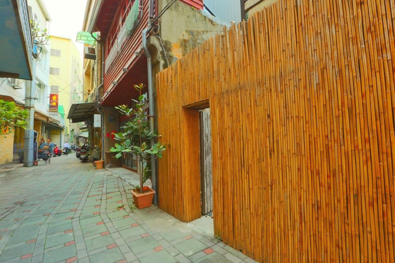 台南赤崁月樓tainan Moon House Inn Εξωτερικό φωτογραφία