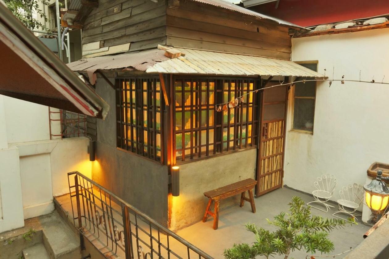 台南赤崁月樓tainan Moon House Inn Εξωτερικό φωτογραφία